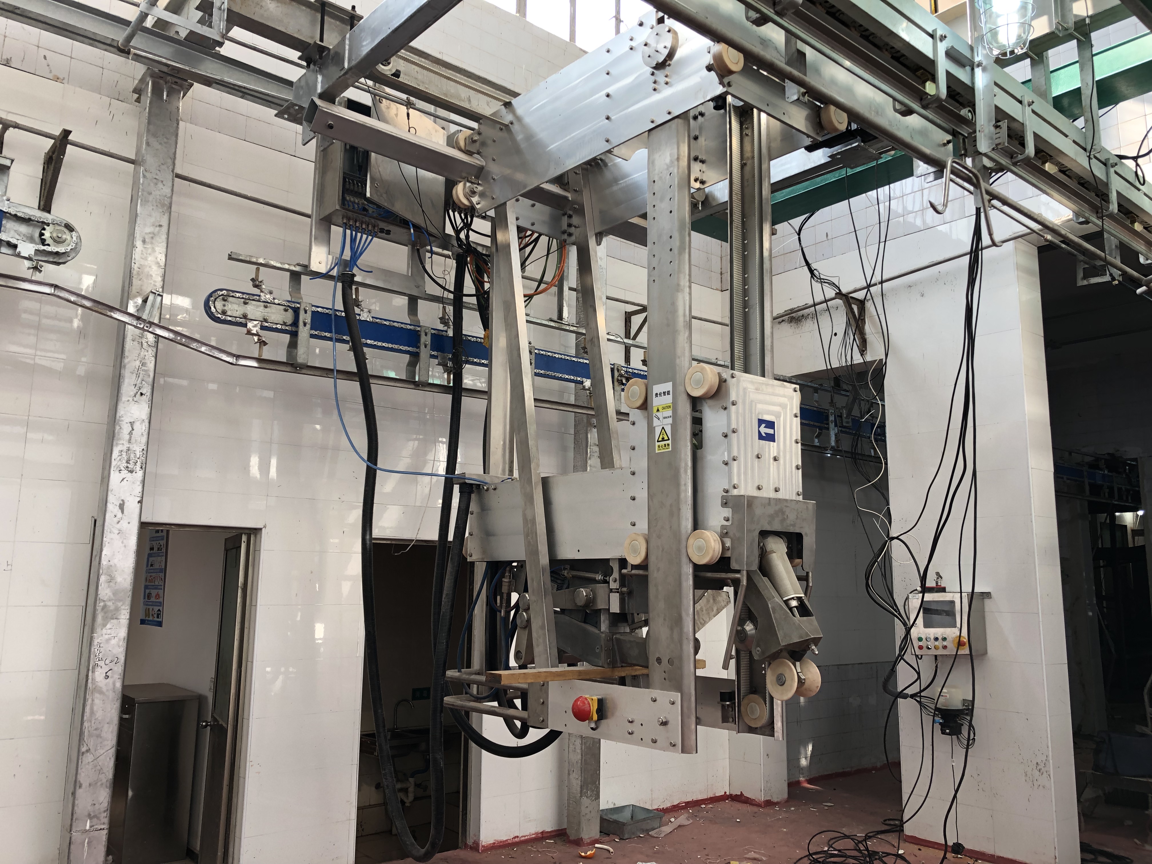 斧式劈半机器人 斧式劈半机器人