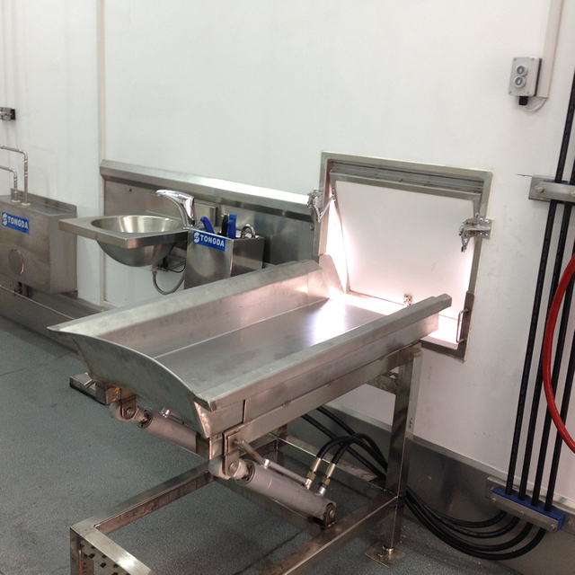 White Offals Receiving Chute